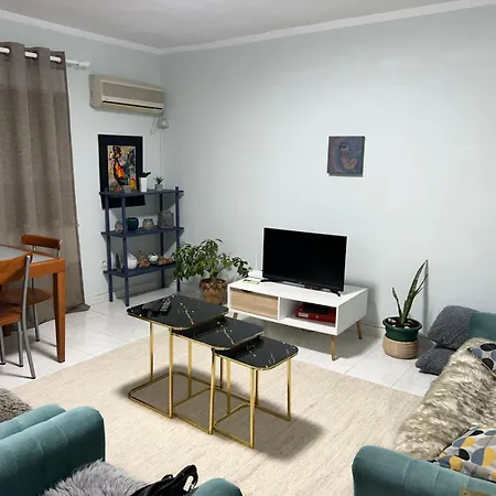 Apartment Kevin's 3 Bedroom Tirana