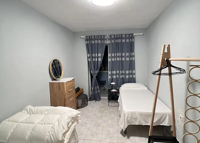 Kevin's 3 Bedroom Lägenhet